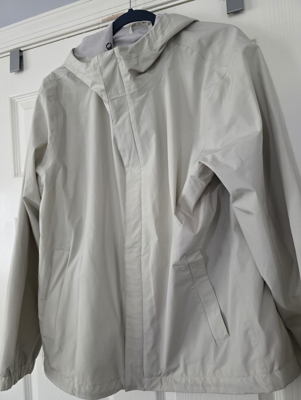 Lands' End Mens Full Zip Snap Closure Windbreaker Rain Hooded Jacket Light Beige